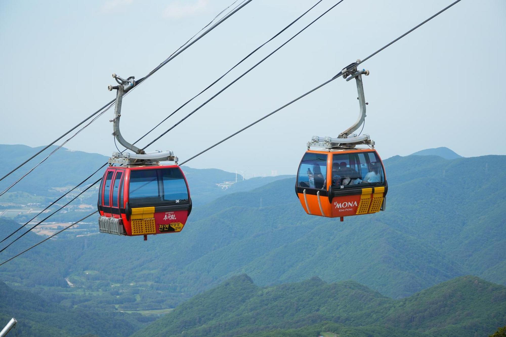 Hotel Mona Yongpyong à Pyeongchang Extérieur photo